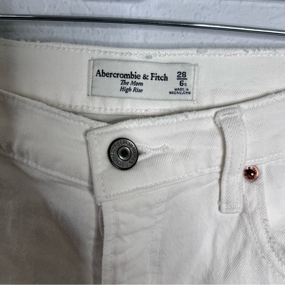 Abercrombie & Fitch Jeans Women 6 28 The mom high rise stretch White Distressed - Picture 2 of 9